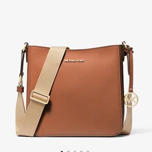 Micheal Kors messenger bag